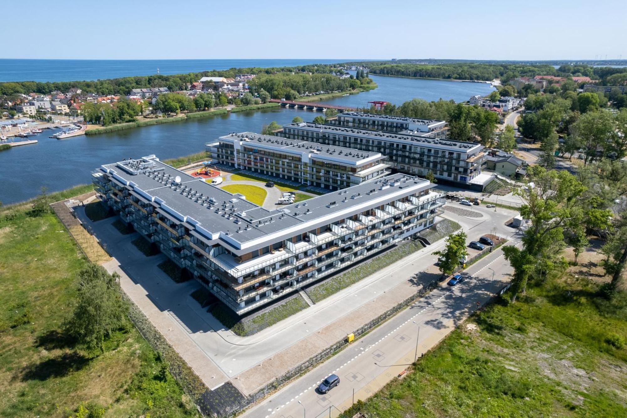 Wellness Resort Apartments Dziwnow Riverfront By Noclegi Renters Εξωτερικό φωτογραφία